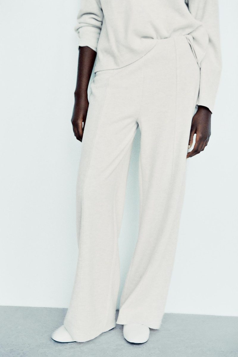 STRAIGHT SOFT PANTS - WHITE