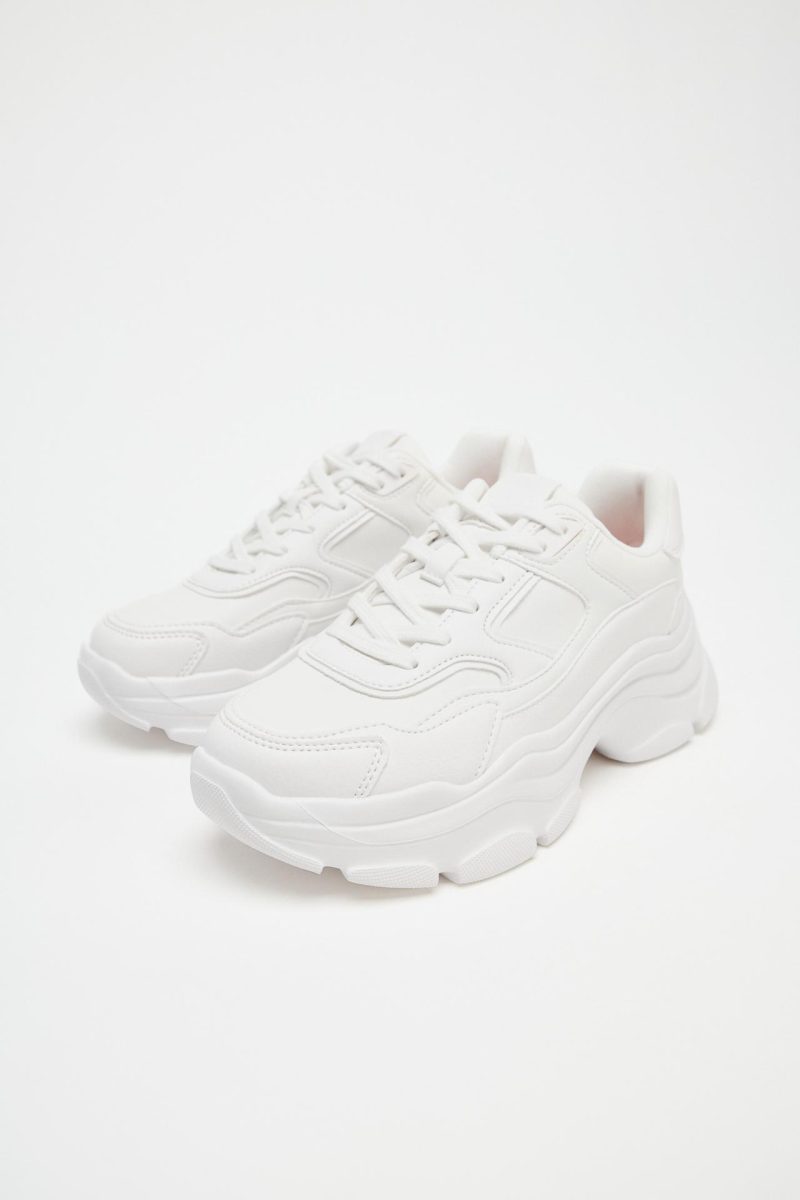 SNEAKERS WITH A MASSIVE PLATFORM - Image 2
